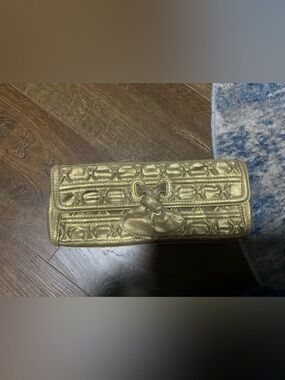 Isabella Fiore Metallic Gold Quilted Clutch